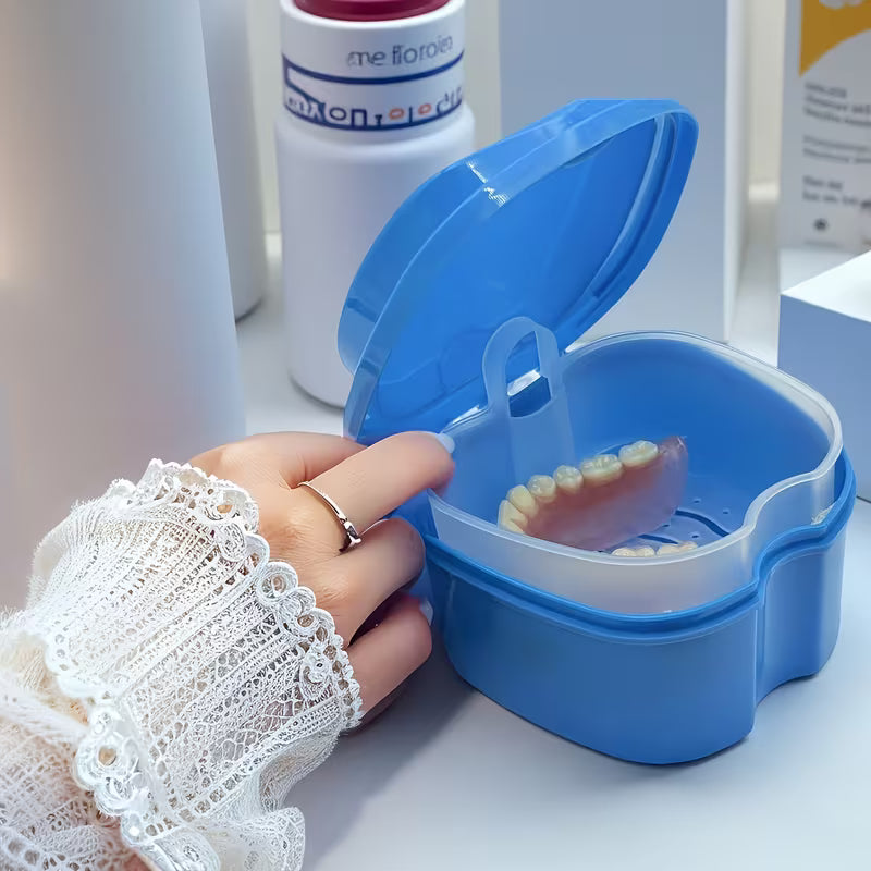 DentureCare™ Double-Layer Cleaning & Storage Case